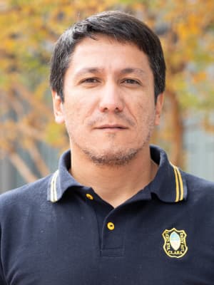 Juan Carvallo, Convivencia