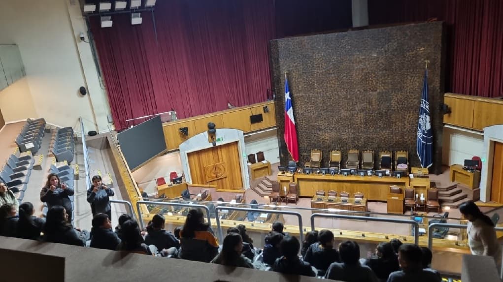 Estudiante 4°A realizan su salida pedagógica